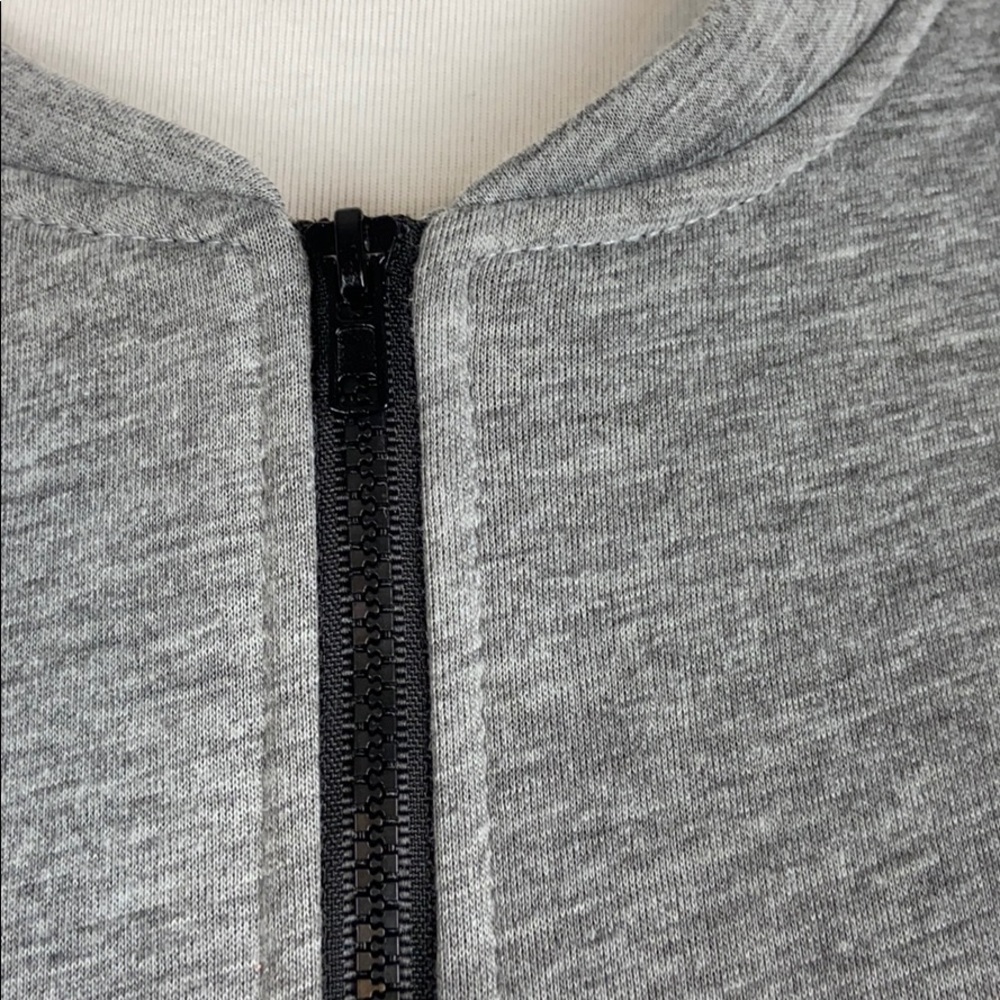 Boxy Gray Jacket - Picture 2 of 4